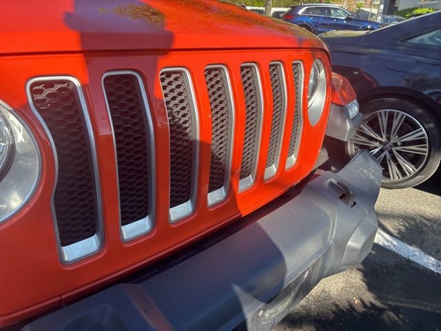Used 2018 Jeep Wrangler Unlimited Sahara AWD/4WD image 10