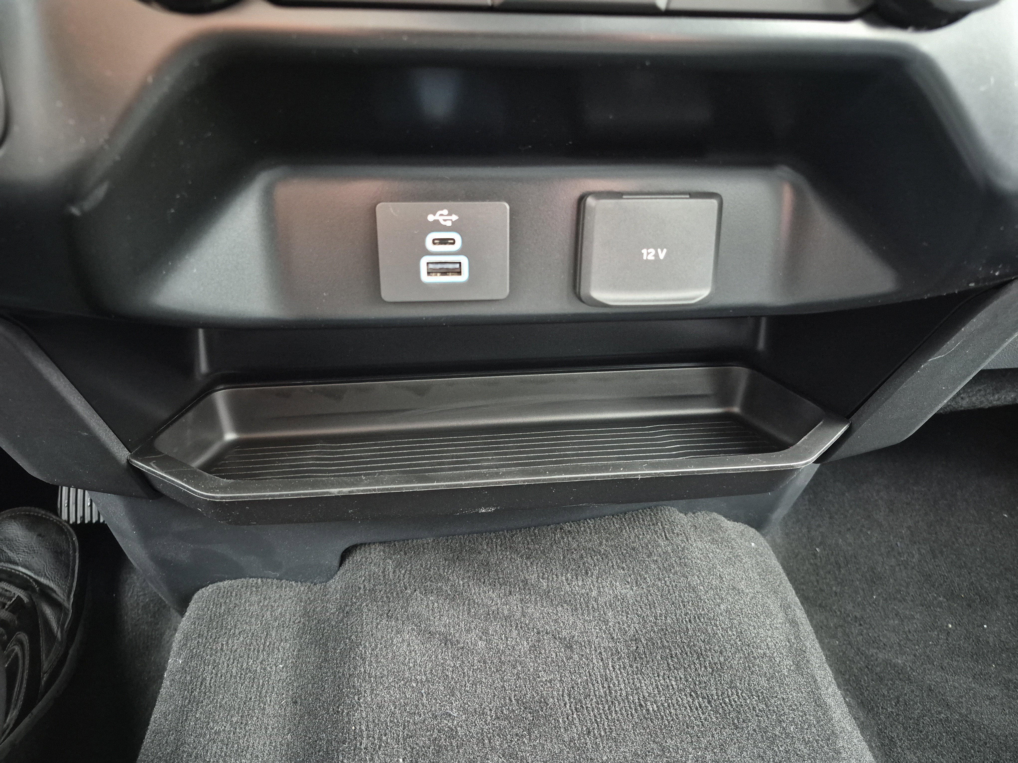 New 2026 Ford F250 XL w/ STX Appearance Package image 28