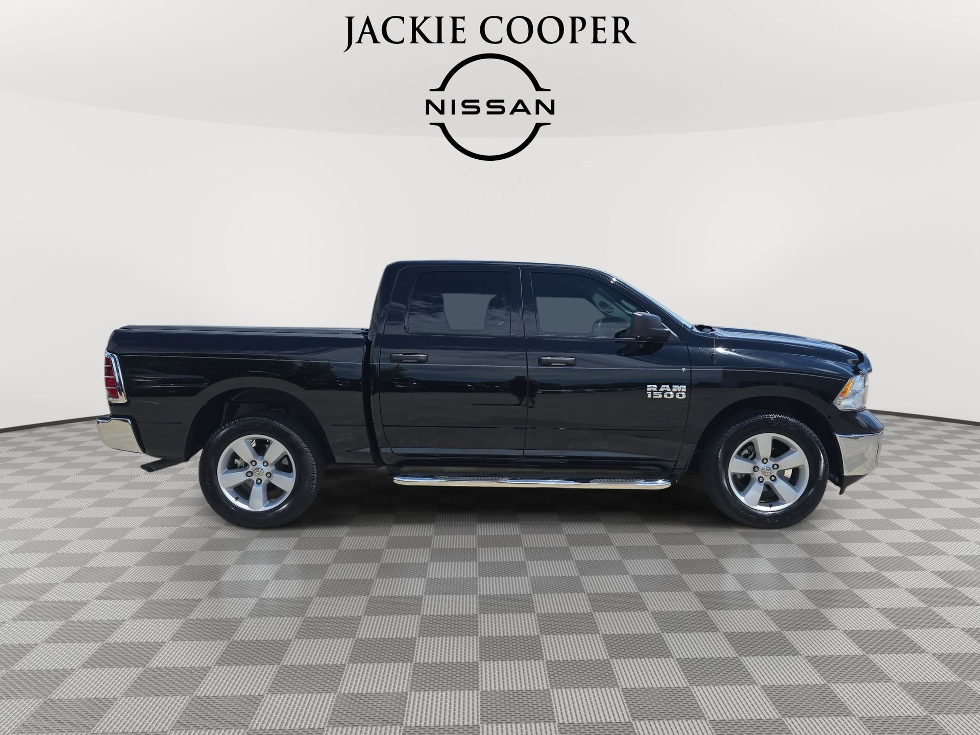 Used 2024 RAM 1500 Tradesman w/ Tradesman SXT Package RWD image 4