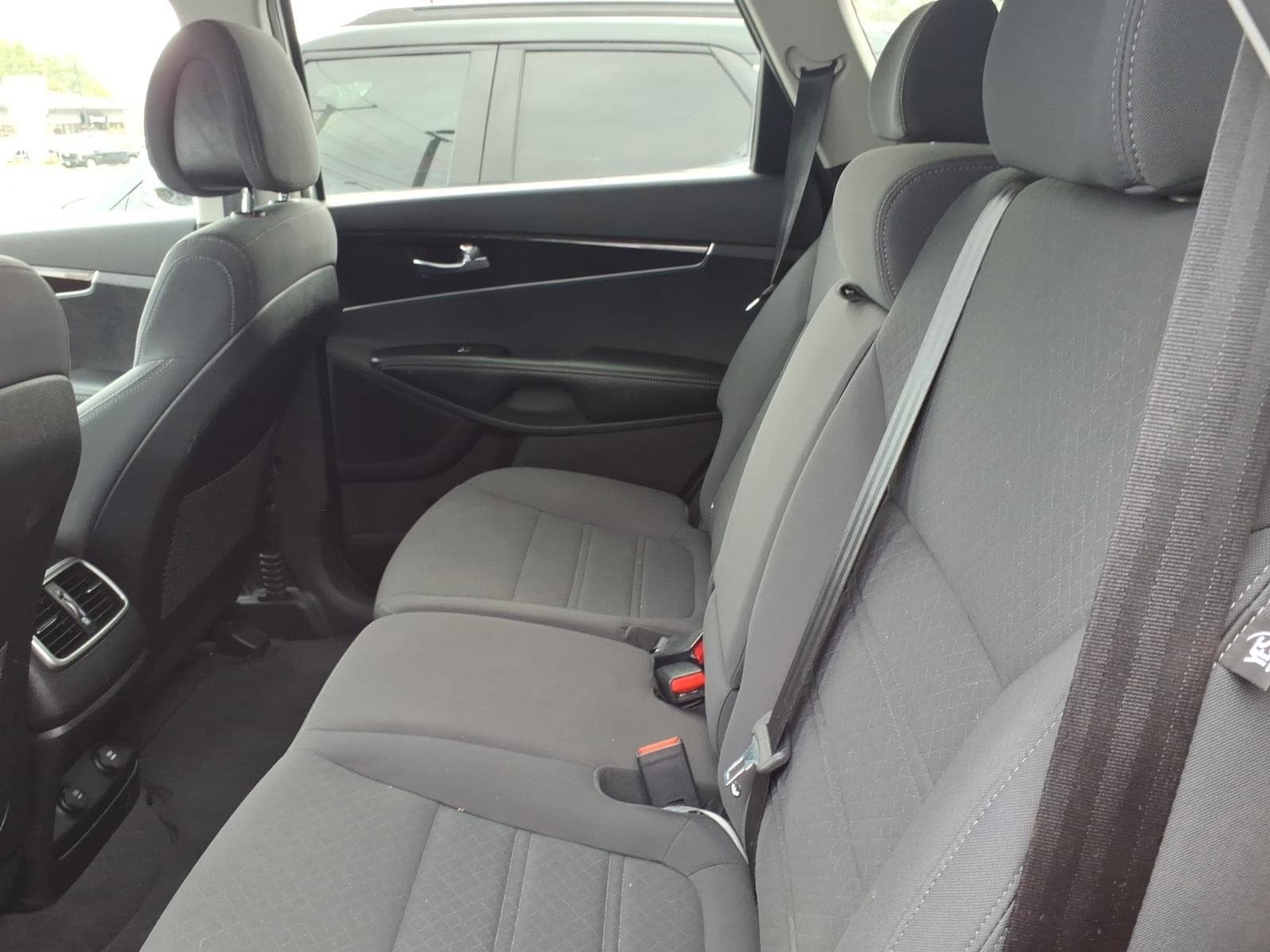 Used 2016 Kia Sorento LX w/ LX Convenience Package AWD/4WD image 8
