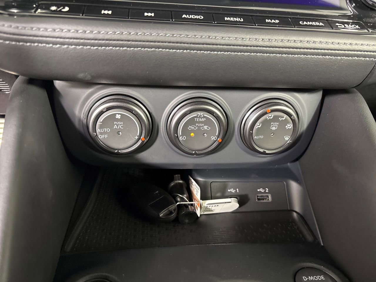 Used 2024 Nissan Z Performance w/ Floor Mat Package image 15