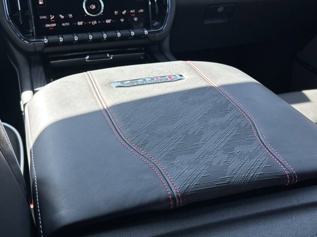 New 2026 GMC Yukon AT4 Ultimate AWD/4WD image 29