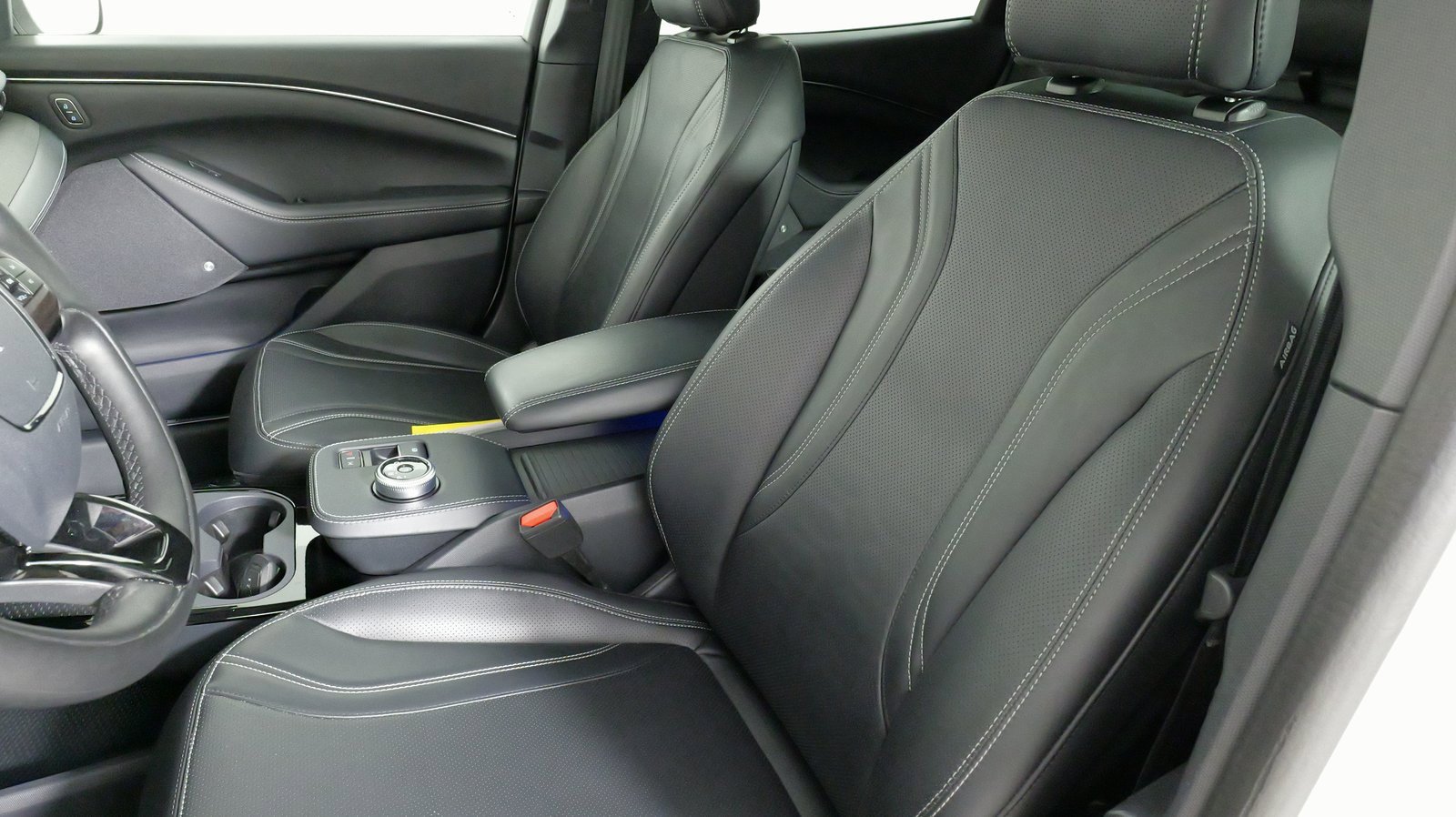 Used 2022 Ford Mustang Mach-E Premium image 29