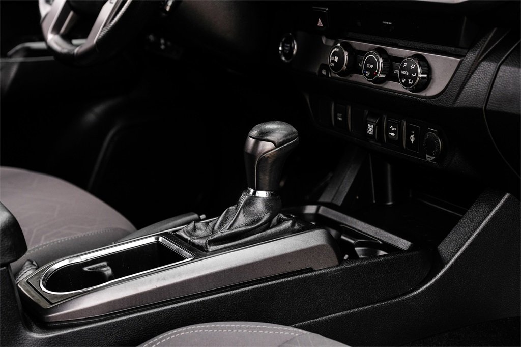 Used 2019 Toyota Tacoma TRD Off-Road image 21