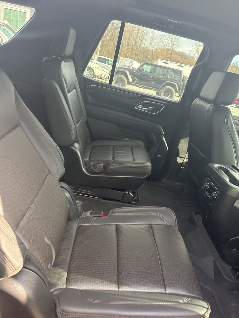 Used 2024 Chevrolet Tahoe High Country image 9