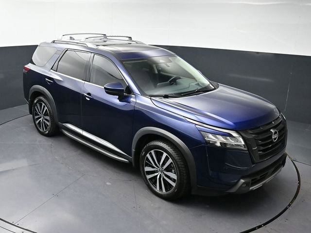 Used 2023 Nissan Pathfinder Platinum w/ Lighting Package (N93) image 28