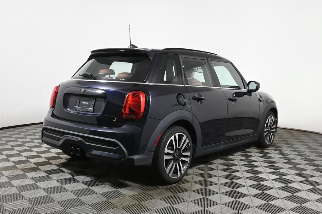 Used 2024 MINI Cooper S FWD image 11