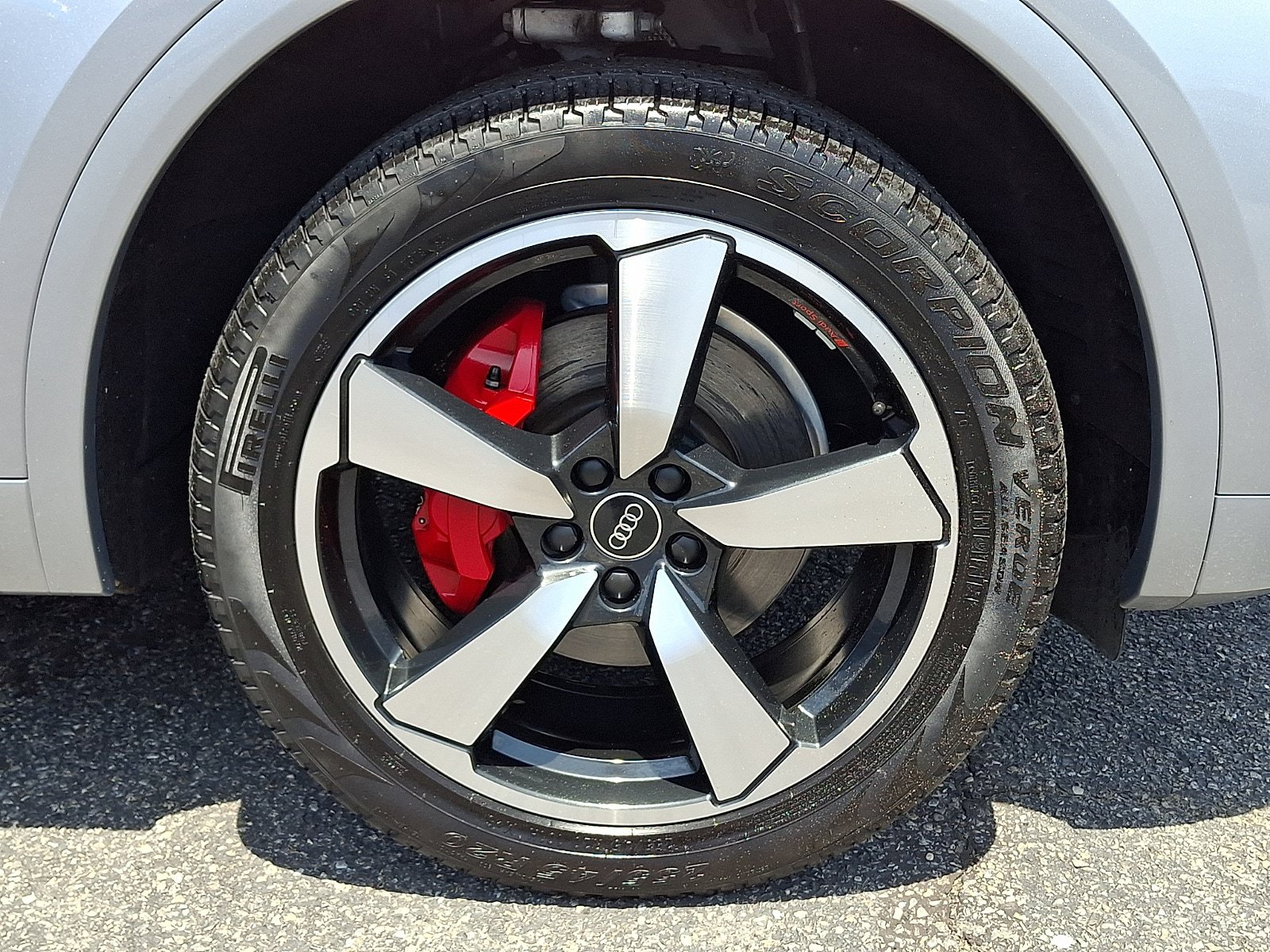 Used 2024 Audi Q5 2.0T Premium Plus w/ Premium Plus Package AWD/4WD image 8