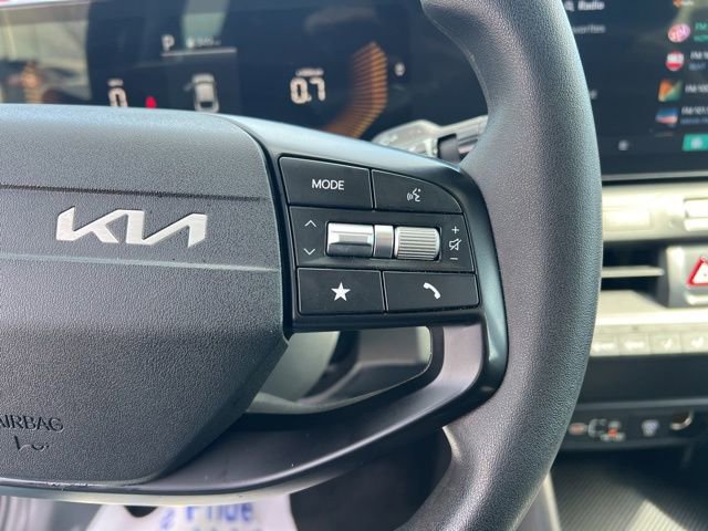 Certified 2025 Kia K4 LXS image 16