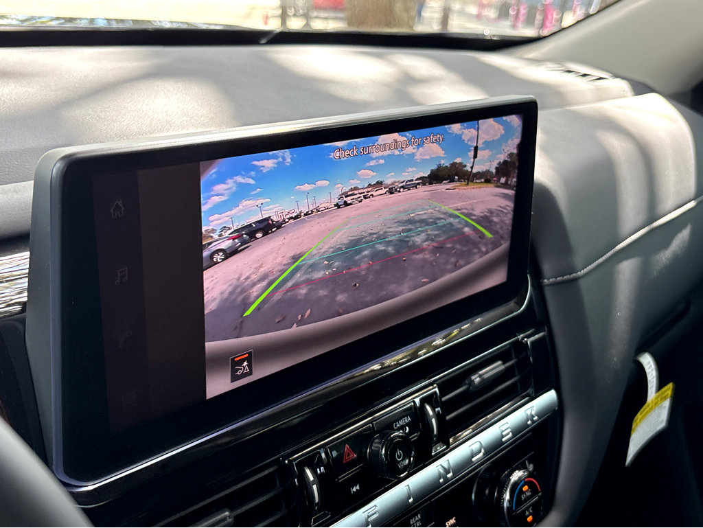 New 2026 Nissan Pathfinder SV FWD image 7