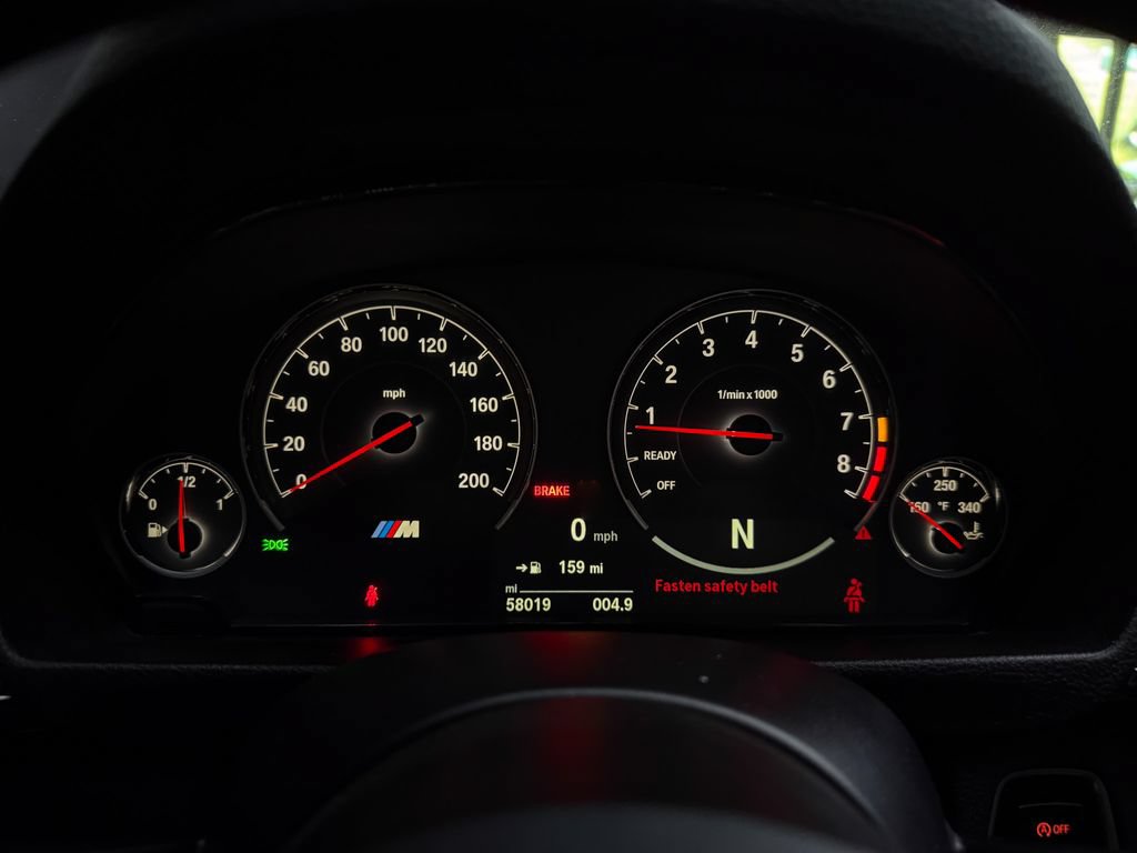 Used 2016 BMW M3 RWD image 30