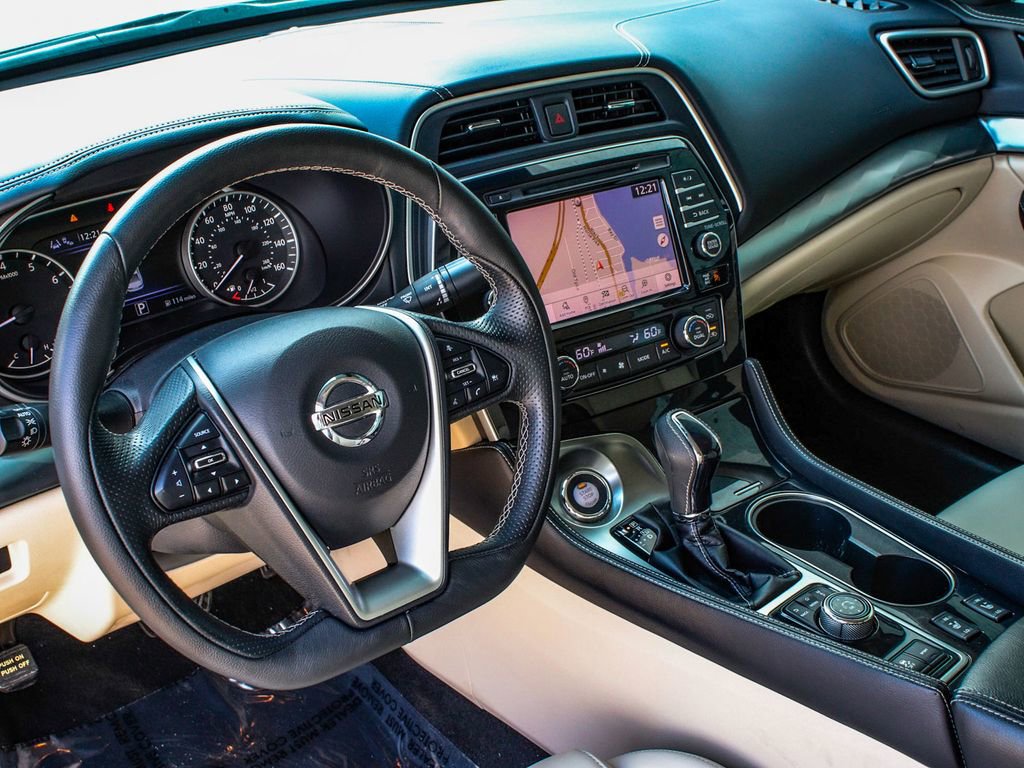 Used 2020 Nissan Maxima 3.5 SV w/ Floor Mat Group FWD image 15
