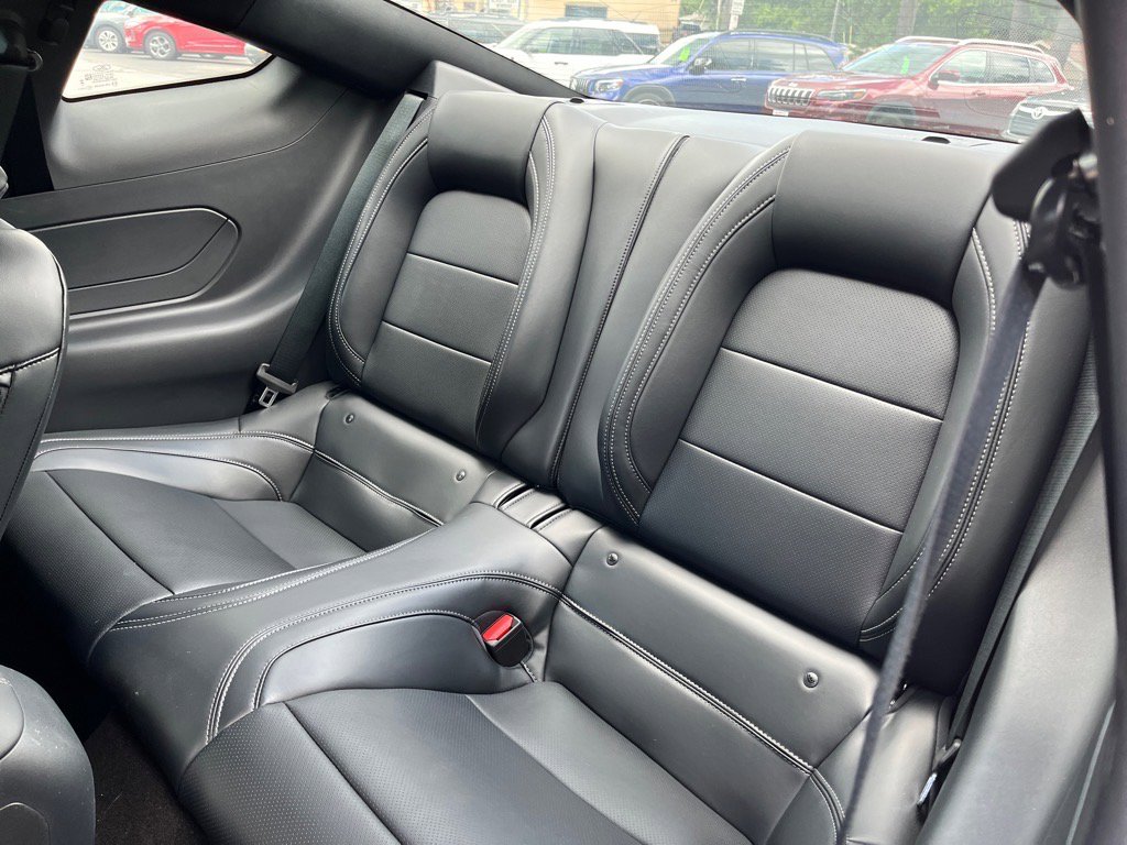 Used 2024 Ford Mustang Premium image 11