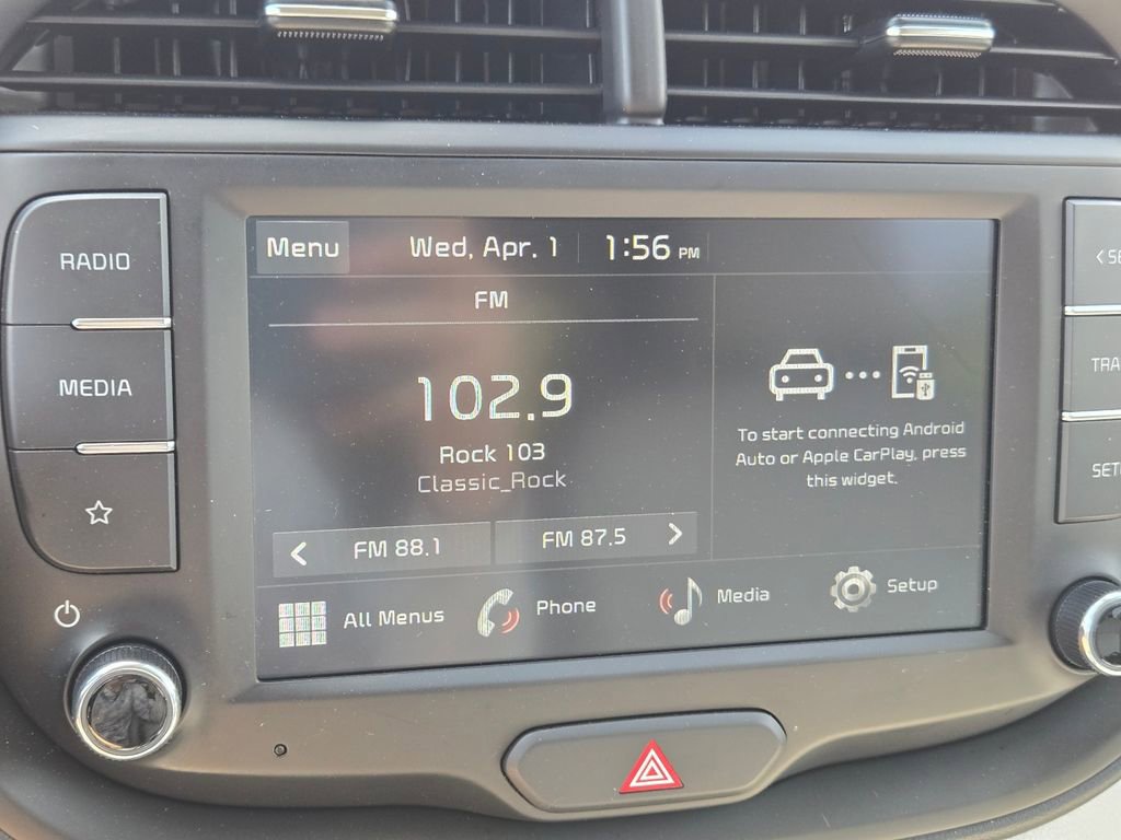 Used 2025 Kia Soul LX image 29