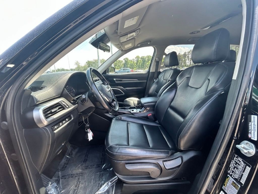 Used 2020 Kia Telluride LX AWD/4WD image 10