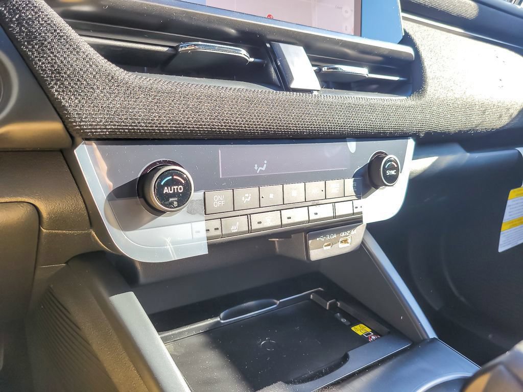 Certified 2026 Subaru Outback Limited AWD/4WD image 16