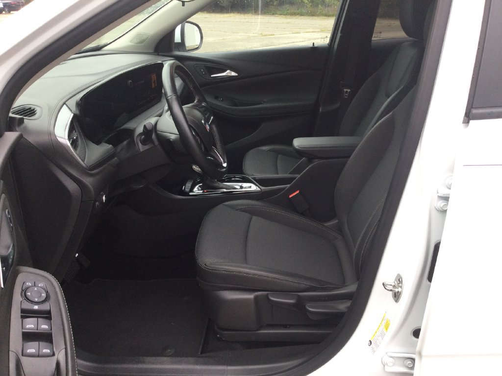 Used 2024 Buick Encore GX Preferred FWD image 13