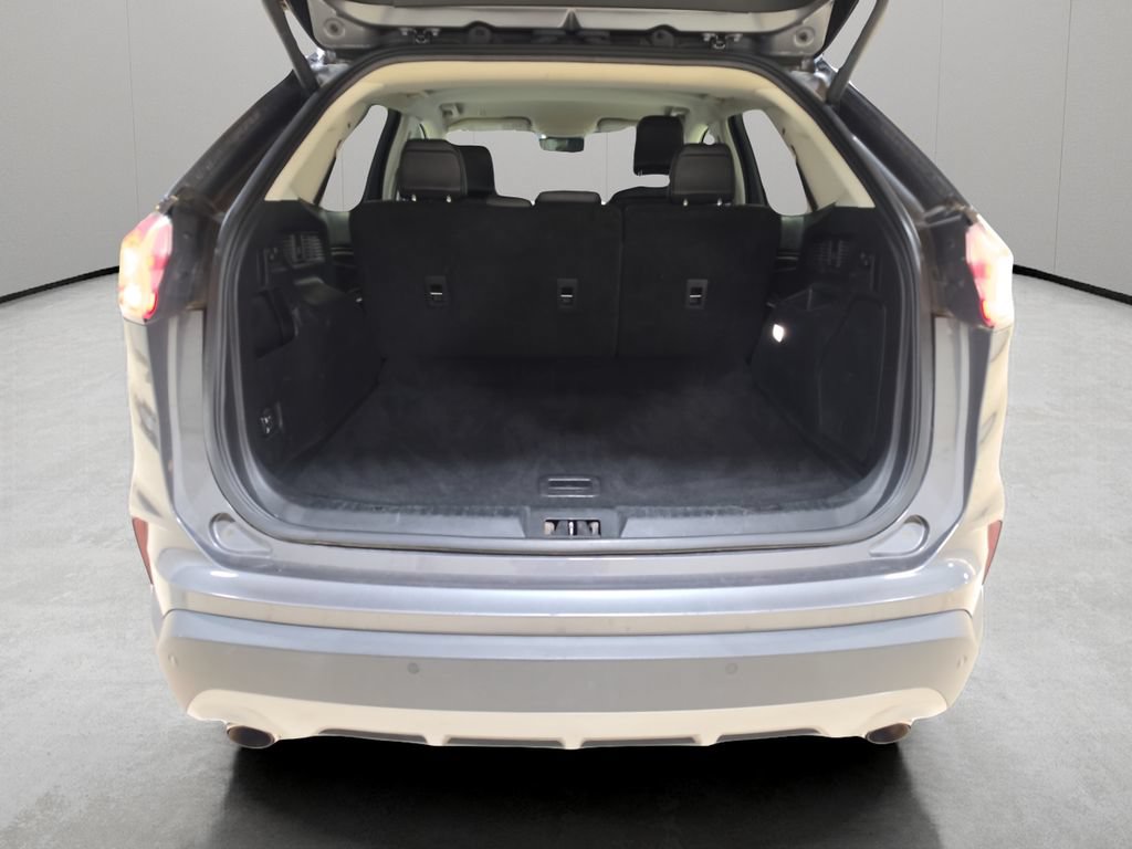 Used 2024 Ford Edge Titanium AWD/4WD image 11