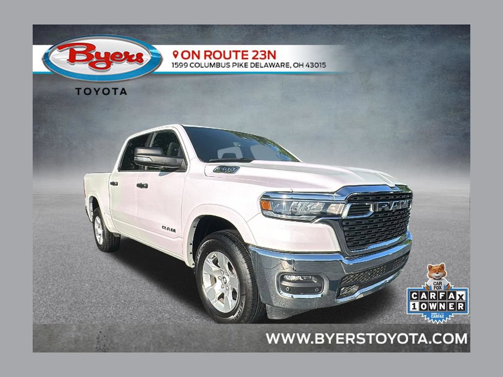 Used 2025 RAM 1500 4x4 Crew Cab image 1