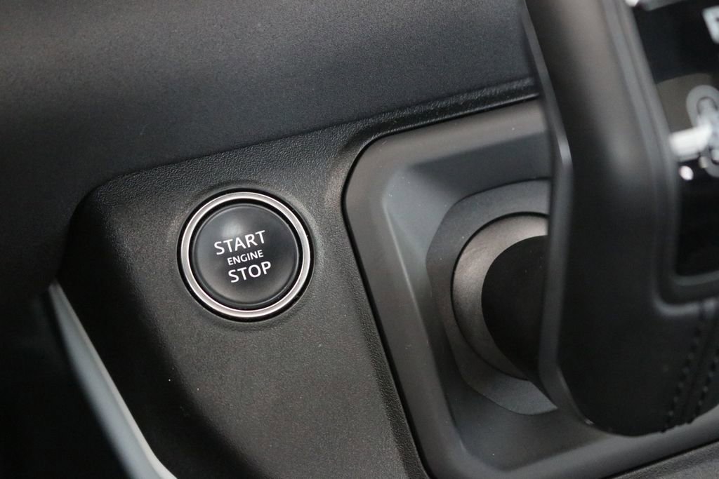 Used 2023 Land Rover Defender 110 X-Dynamic SE image 50