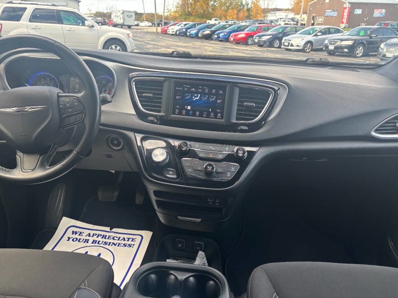 Used 2019 Chrysler Pacifica Touring Plus w/ S Appearance Package image 15