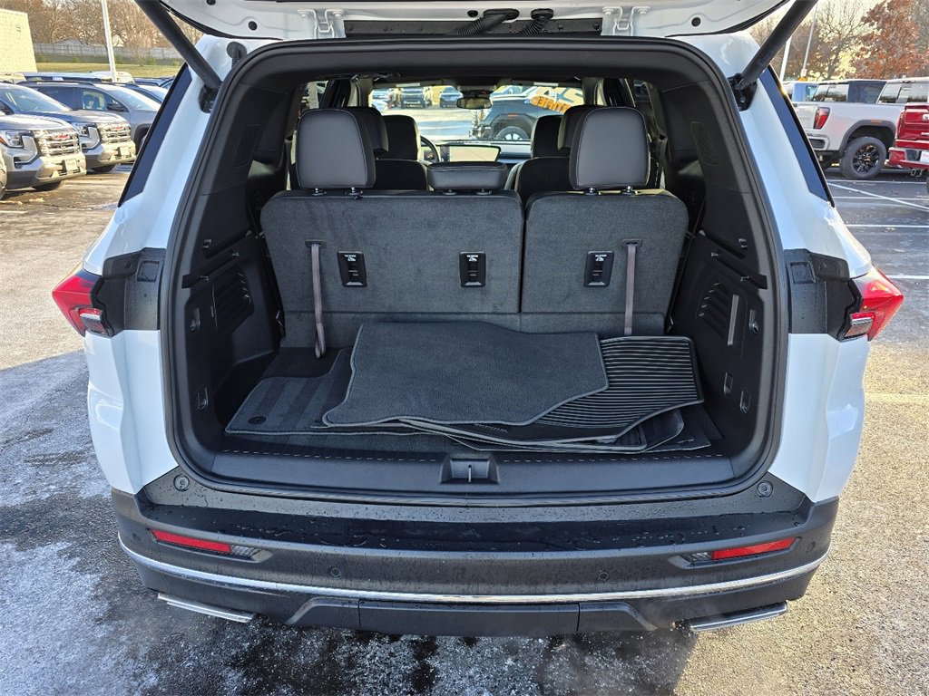 Certified 2025 Buick Enclave Preferred image 29