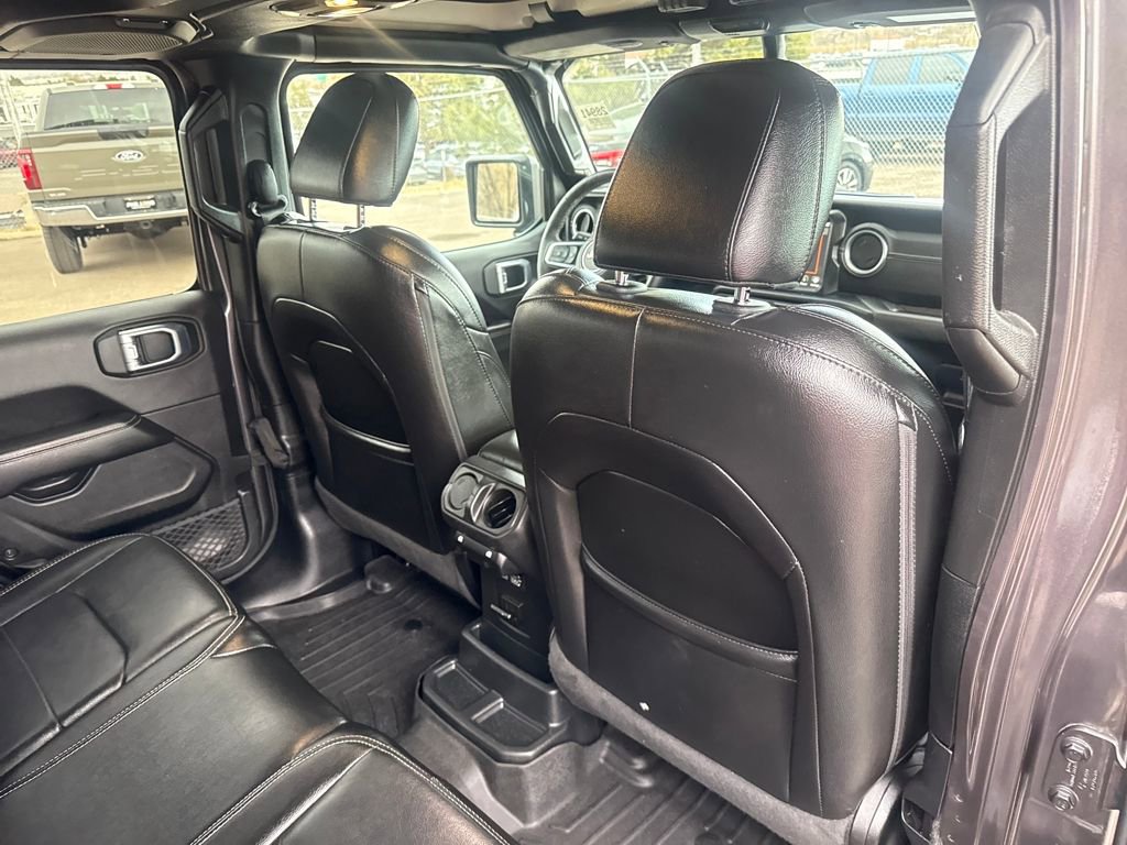 Used 2022 Jeep Wrangler Unlimited Sahara w/ LED Lighting Group image 26
