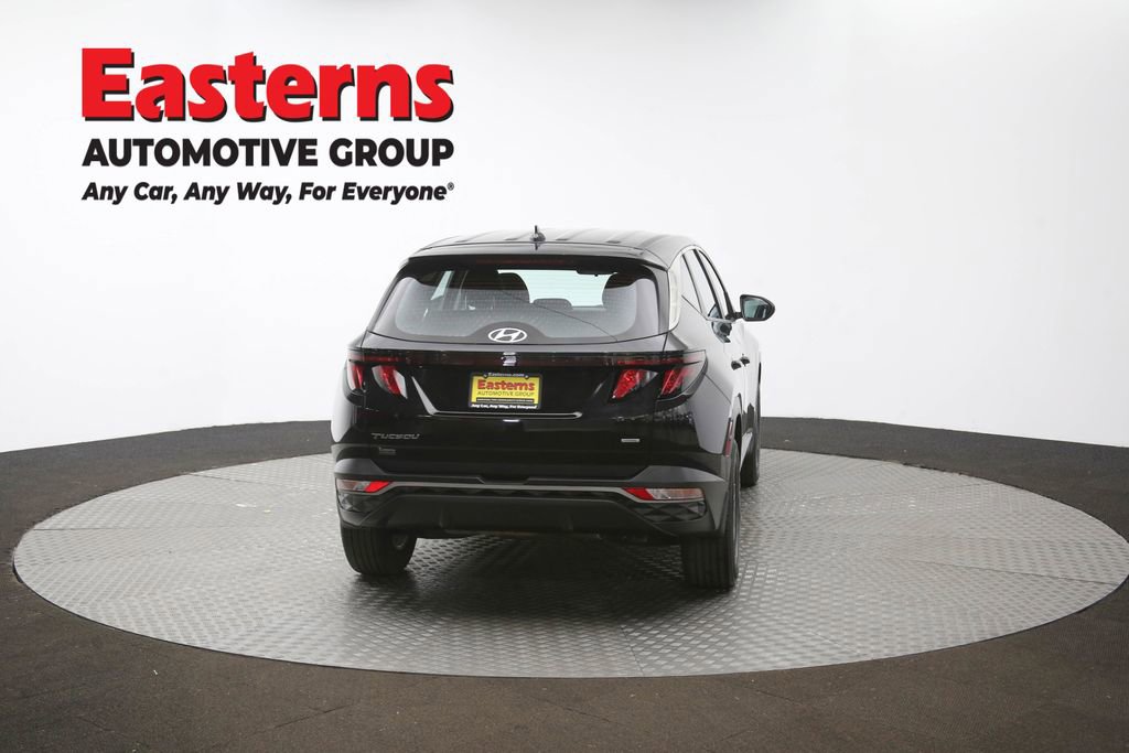Used 2023 Hyundai Tucson SE image 38