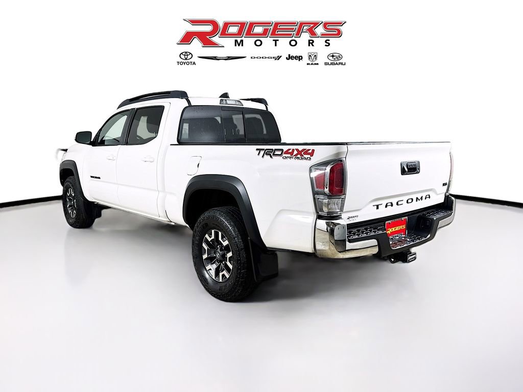 Certified 2023 Toyota Tacoma TRD Off-Road w/ Black Out Package (TMS) image 11