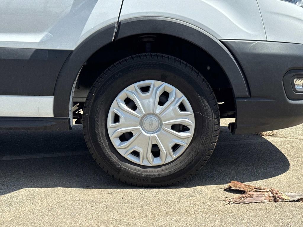 New 2025 Ford Transit 150 Low Roof image 24