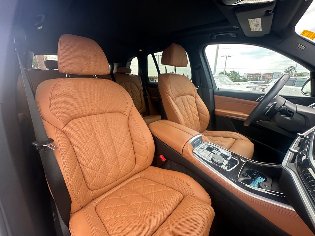 Certified 2024 BMW X5 sDrive40i w/ M Sport Package RWD image 34