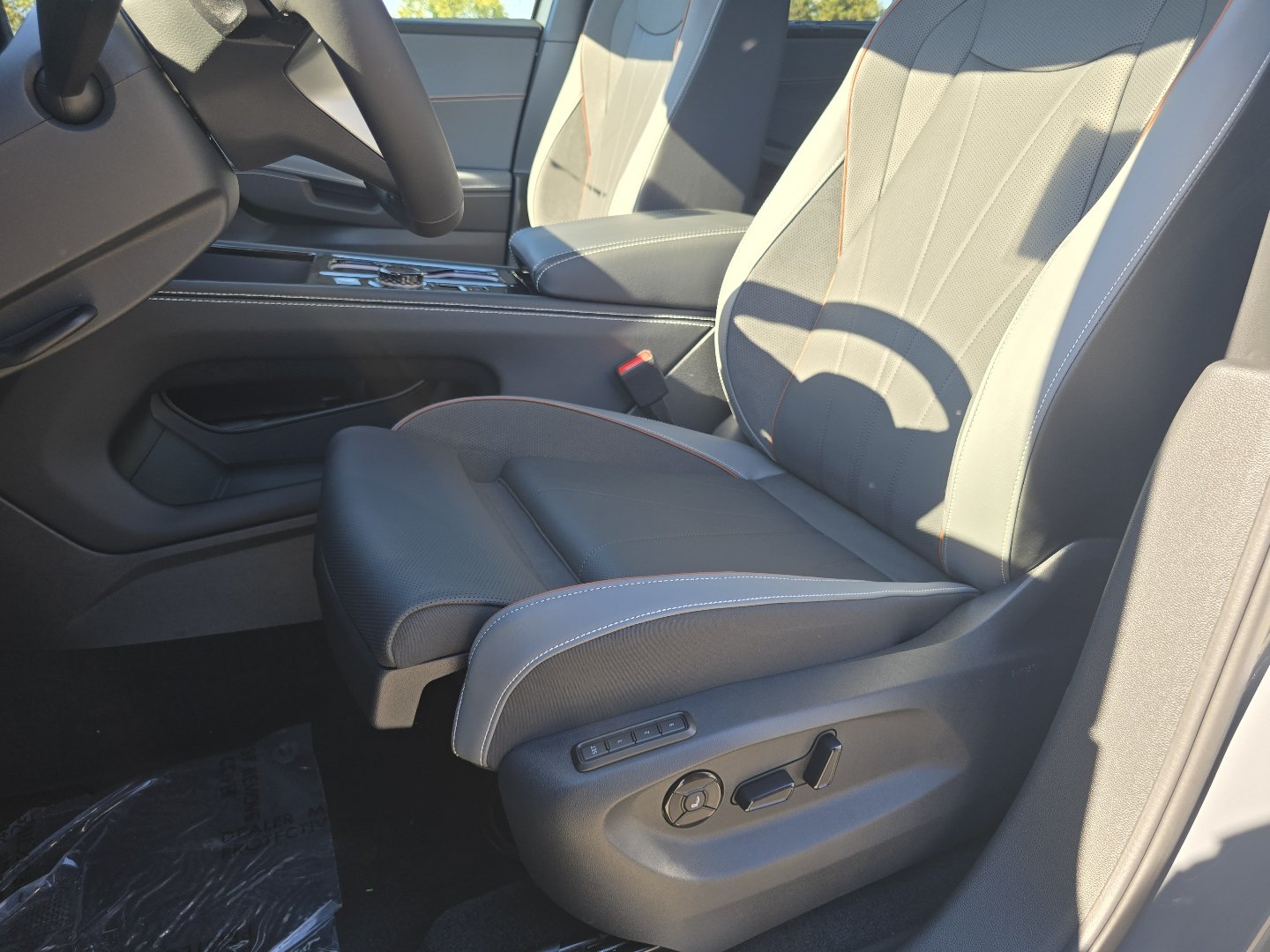 New 2027 Volkswagen Atlas SEL Premium R-Line AWD/4WD image 19