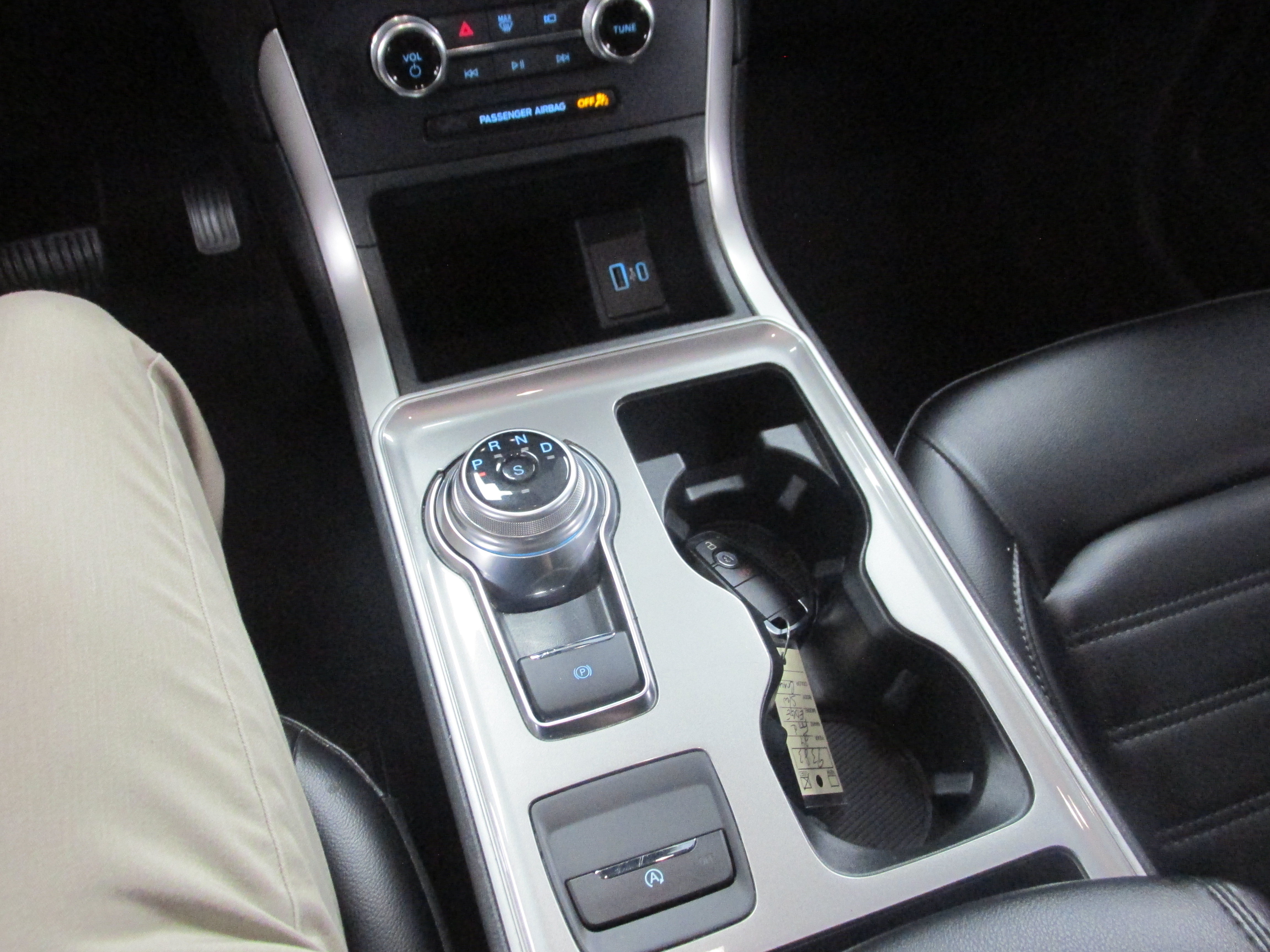 Used 2024 Ford Edge SEL AWD/4WD image 37