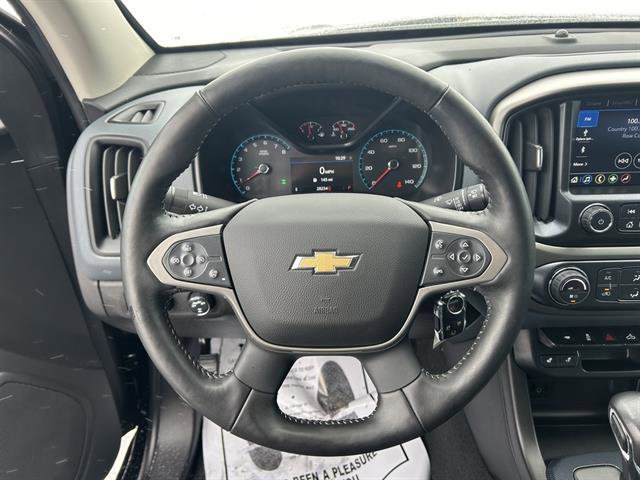 Certified 2022 Chevrolet Colorado Z71 w/ Z71 Midnight Edition image 14