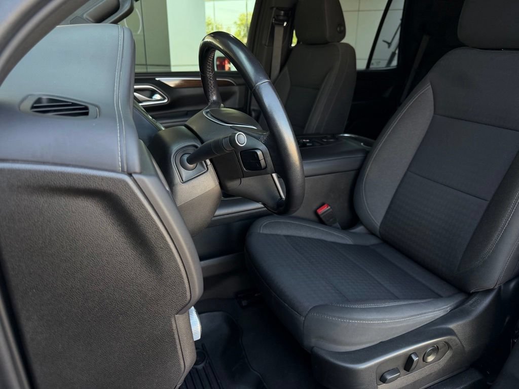 Used 2021 GMC Yukon SLE RWD image 14