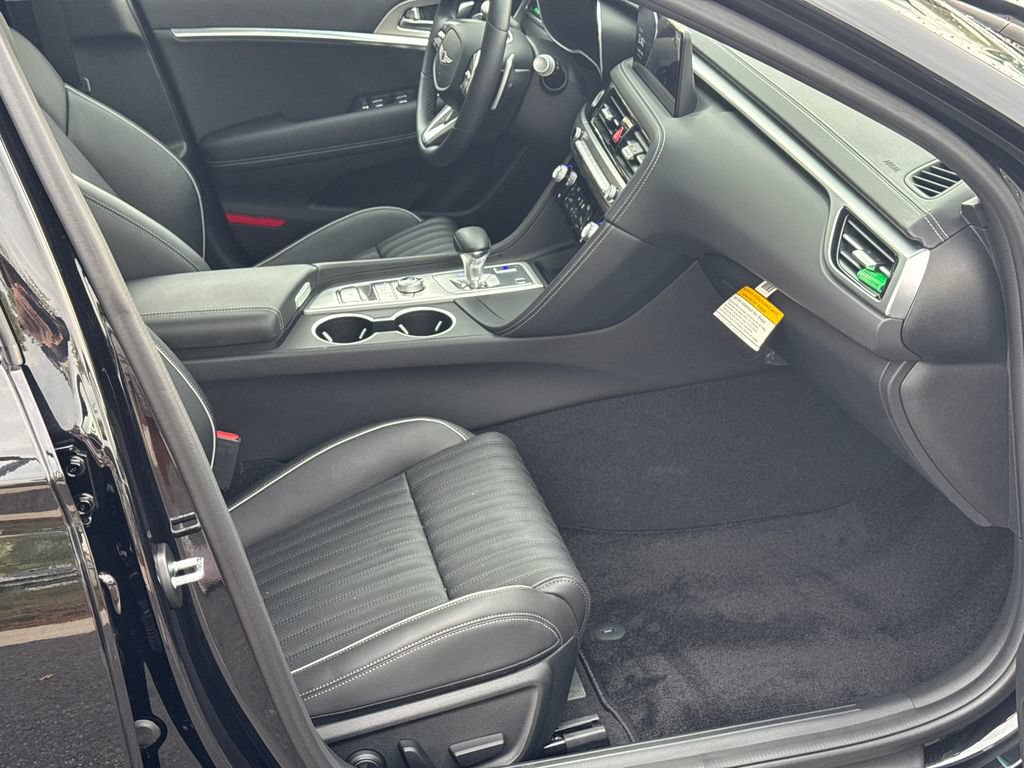 Used 2026 Genesis G70 2.5T Prestige RWD image 16