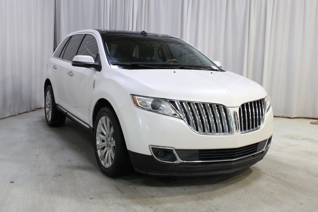 Used 2012 Lincoln MKX AWD image 40