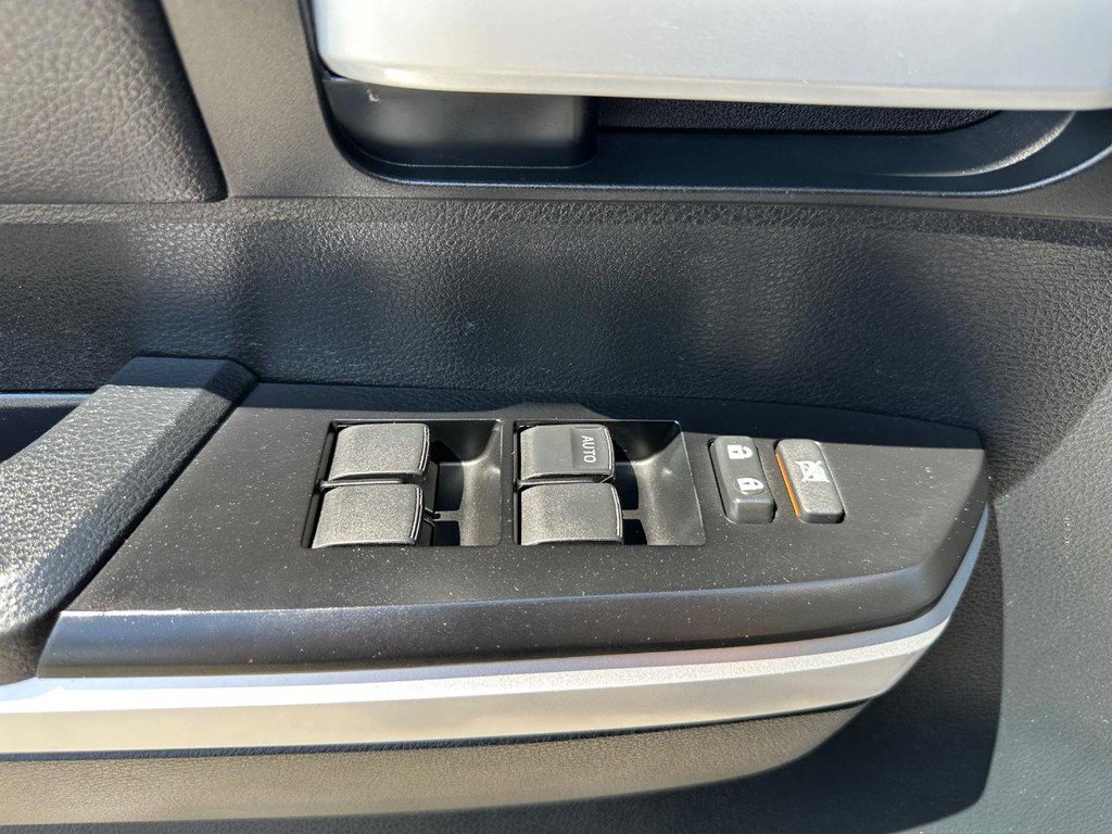 Used 2017 Toyota Tundra SR5 image 33