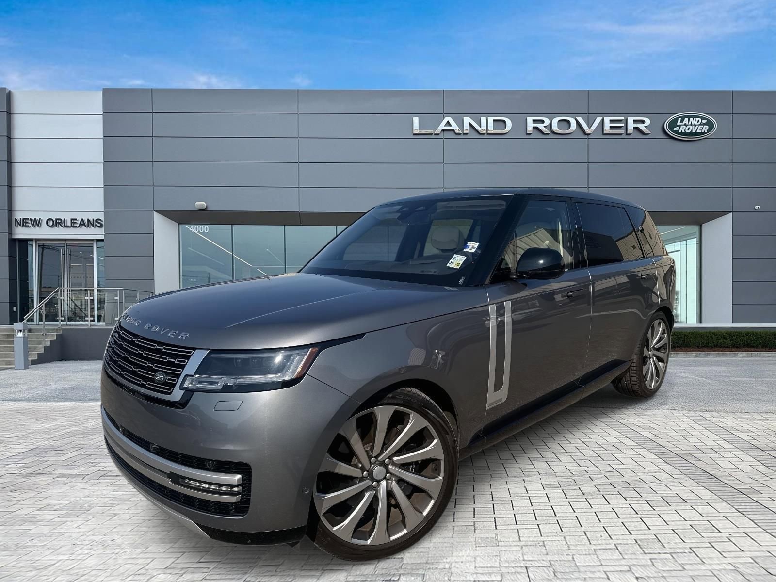 Used 2023 Land Rover Range Rover Long Wheelbase Autobiography AWD/4WD image 1