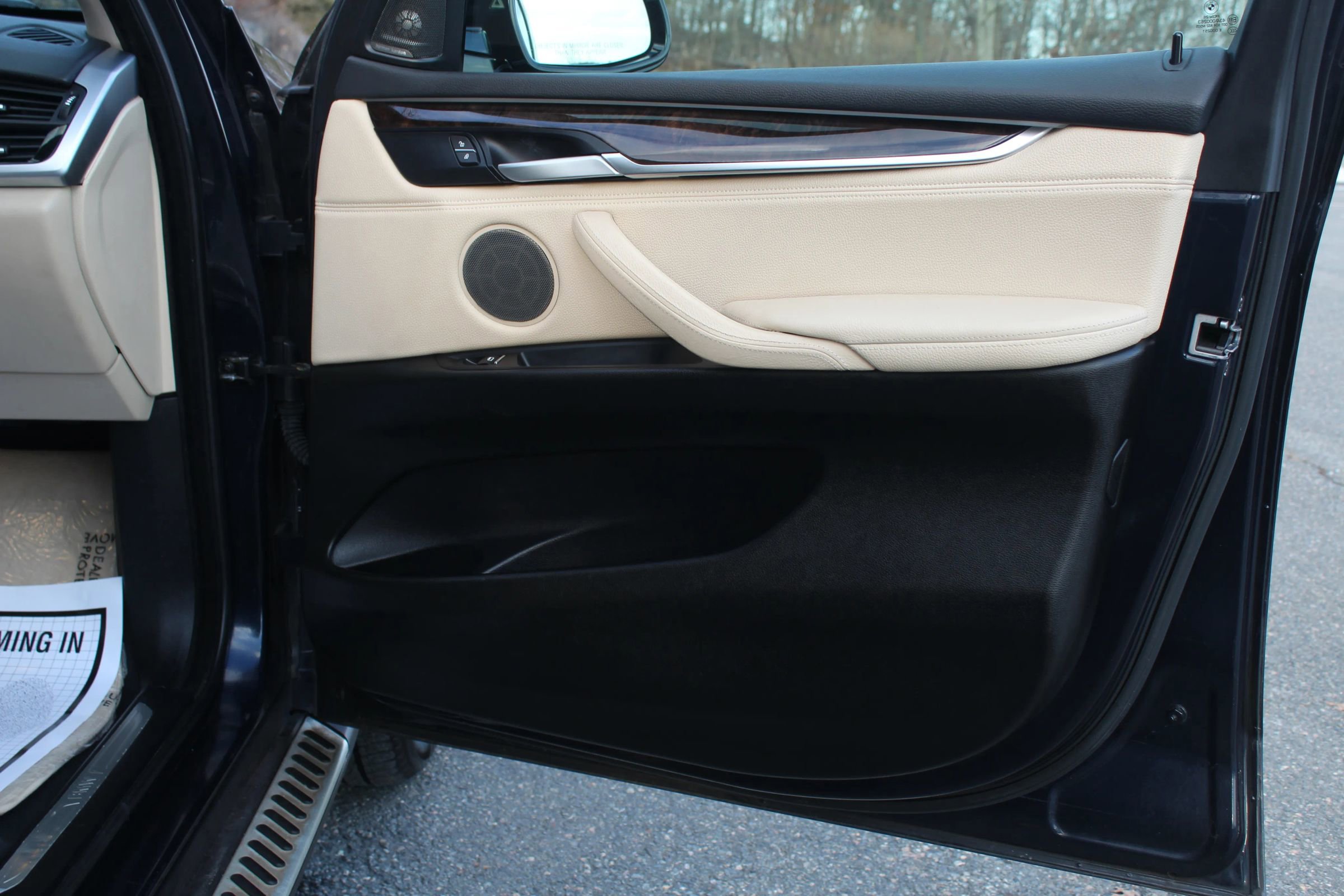 Used 2016 BMW X5 xDrive50i image 19