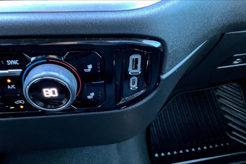 Used 2022 Chevrolet Silverado 1500 LT image 17