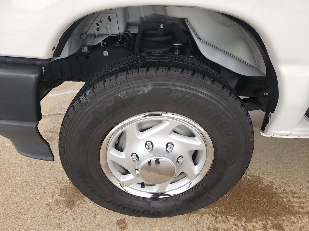 Used 2023 Ford E-350 and Econoline 350 Super Duty w/ Driver's Safety Package RWD image 33