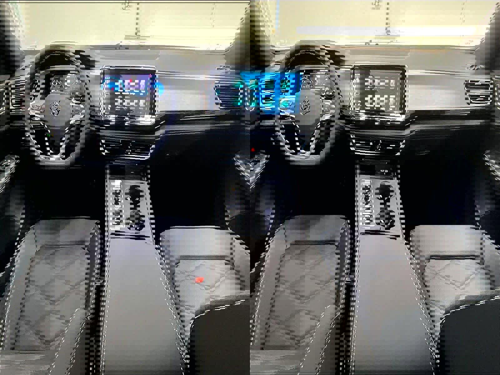 New 2026 Volkswagen Atlas Cross Sport SE image 7