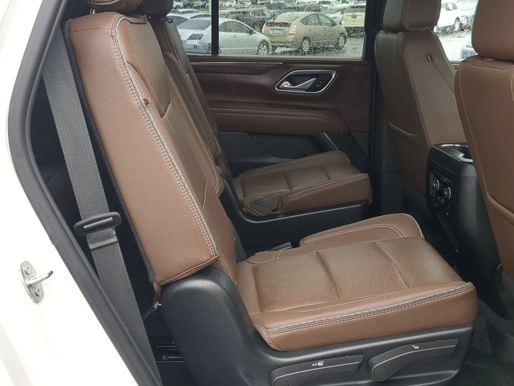 Used 2023 Chevrolet Tahoe High Country AWD/4WD image 24