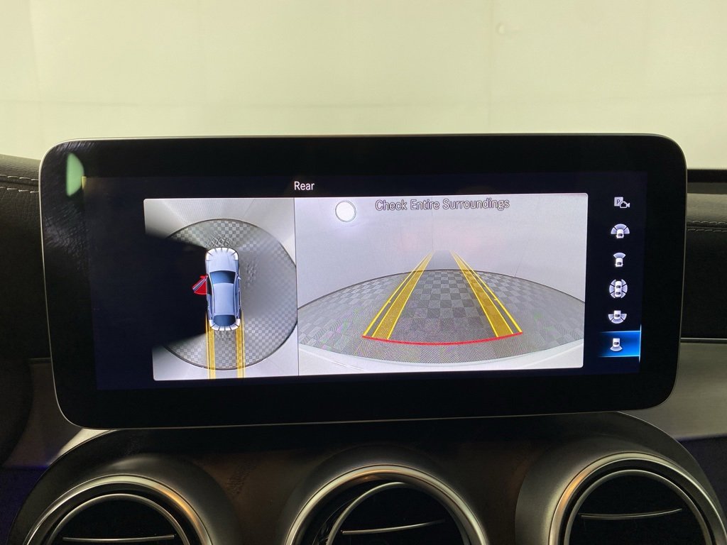 Used 2023 Mercedes-Benz GLC 300 4MATIC Coupe image 21