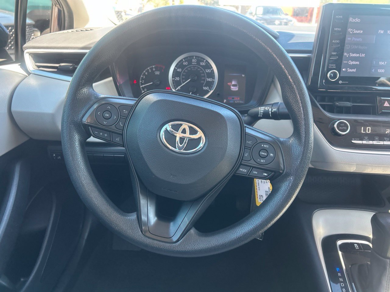 Used 2022 Toyota Corolla LE FWD image 10