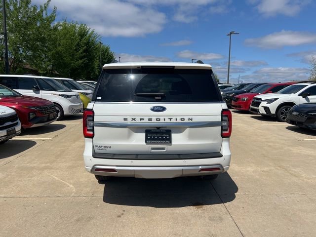 Used 2024 Ford Expedition Platinum AWD/4WD image 5