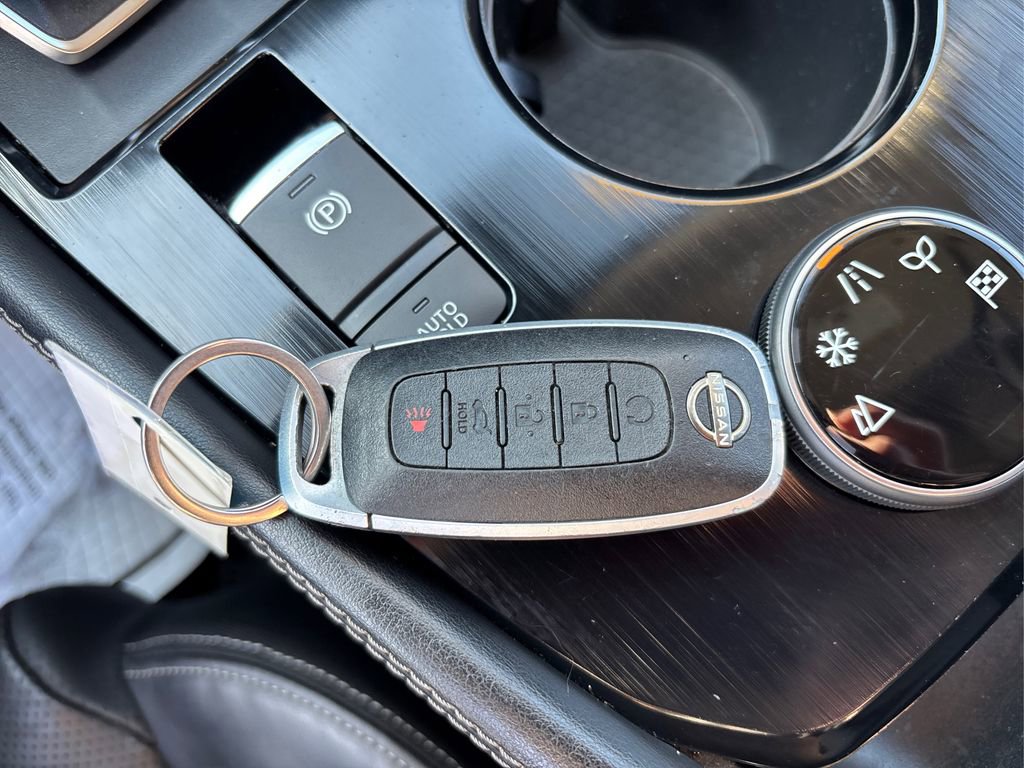 Used 2023 Nissan Rogue Platinum w/ Platinum Premium Package image 44