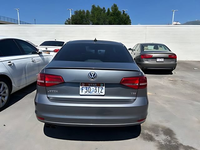 Used 2015 Volkswagen Jetta Sport FWD image 6