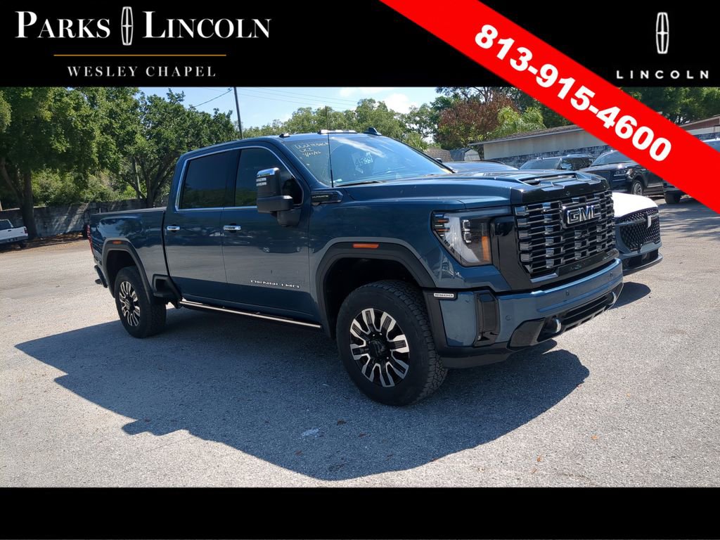 Used 2025 GMC Sierra 2500 Denali Ultimate AWD/4WD image 1